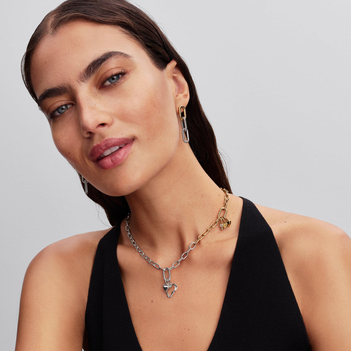 Openable Stud Earring