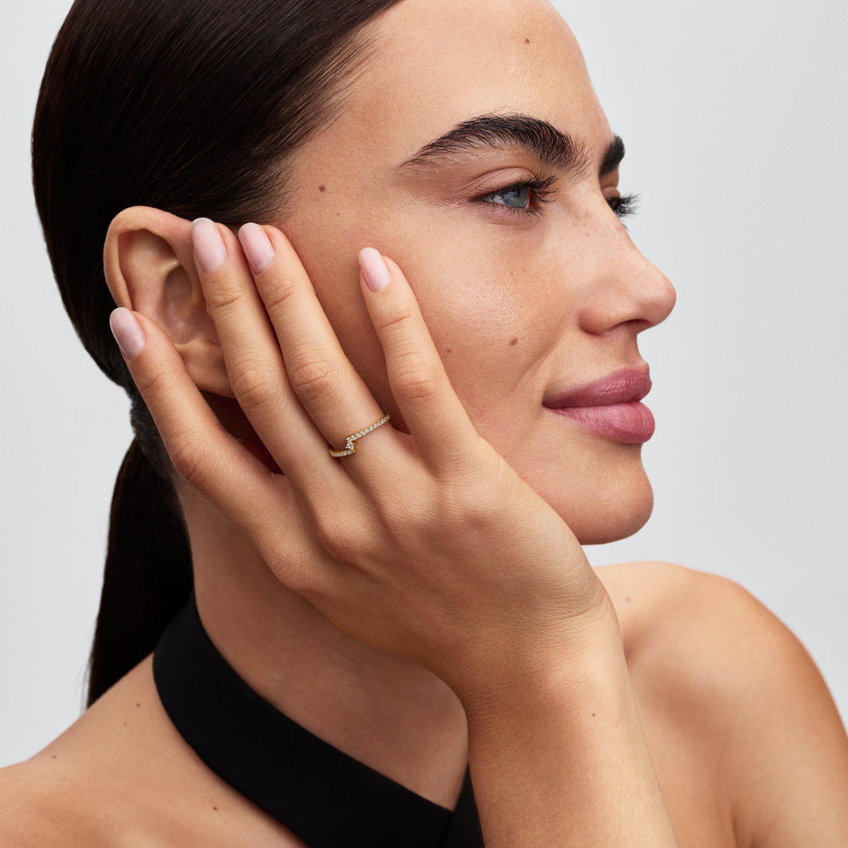 Sparkling Split Pavé Ring
