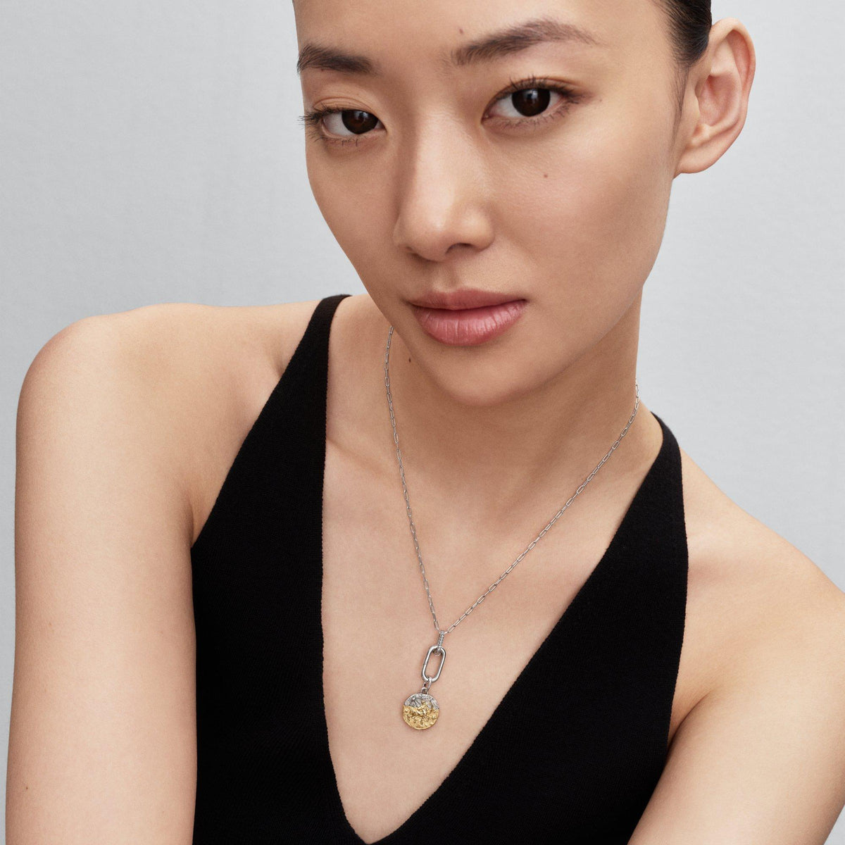 Openable Link Pendant Necklace
