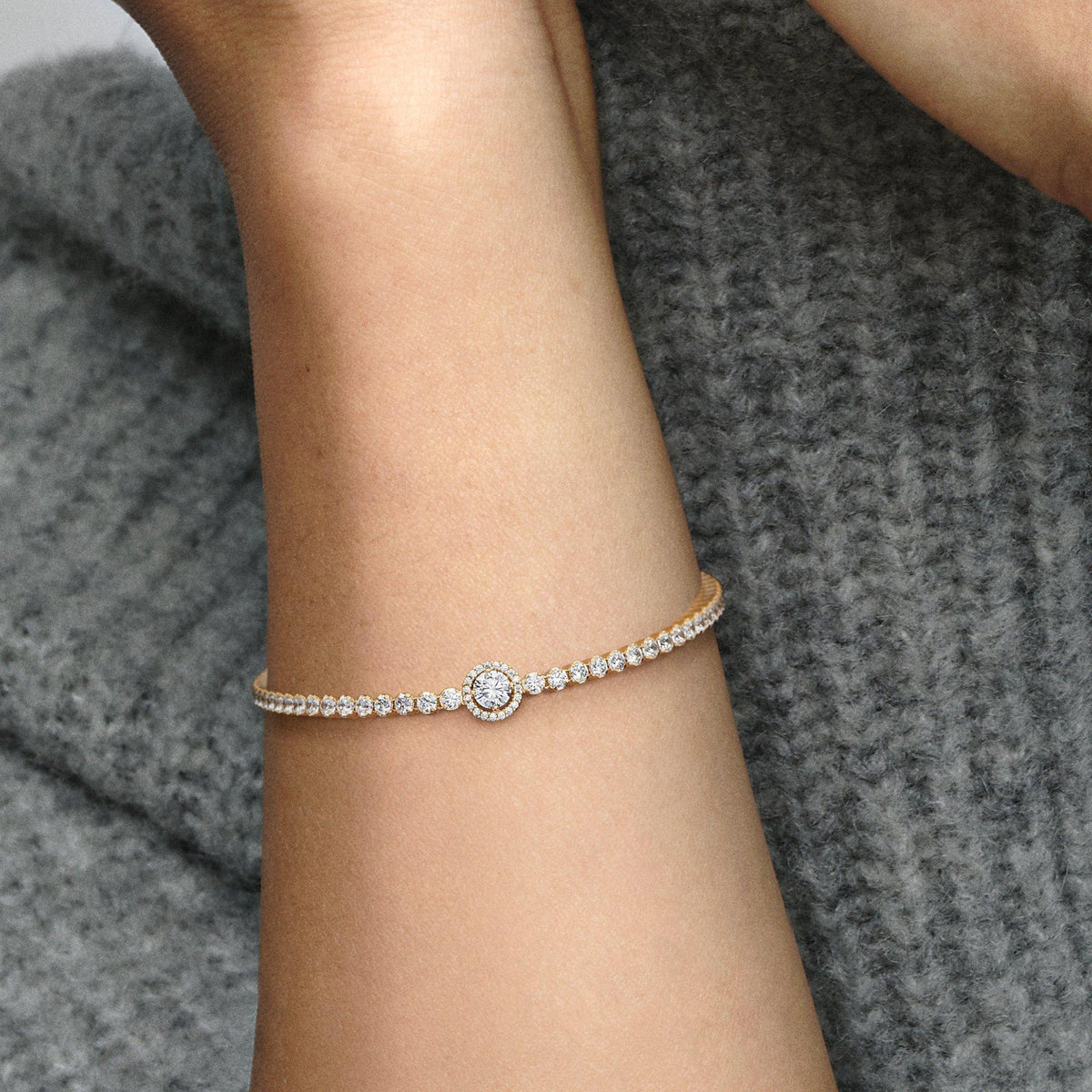 Sparkling Halo Tennis Bracelet