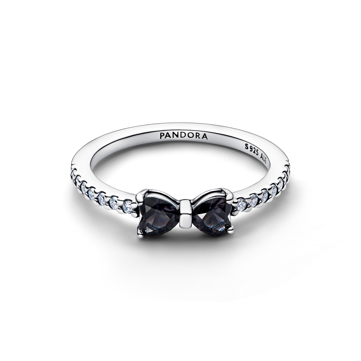 Sparkling Black Bow Ring
