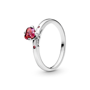 Sparkling Red Heart Ring