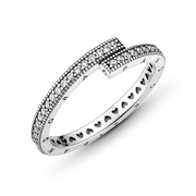 FINAL SALE - Sparkling Overlapping Ring