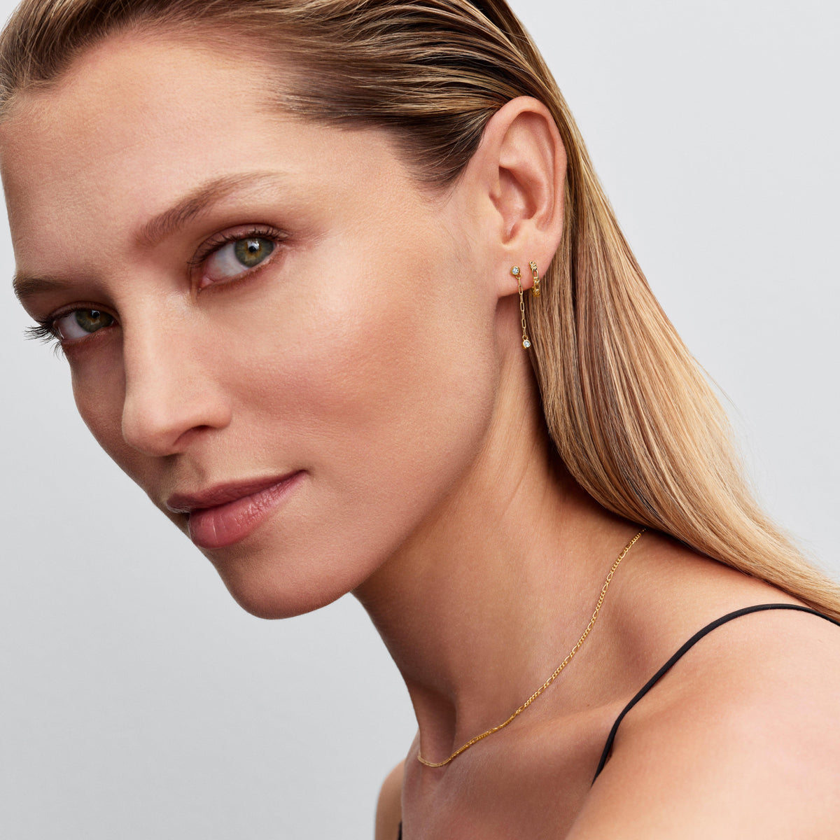 Pandora Era Figaro Hoop Earrings