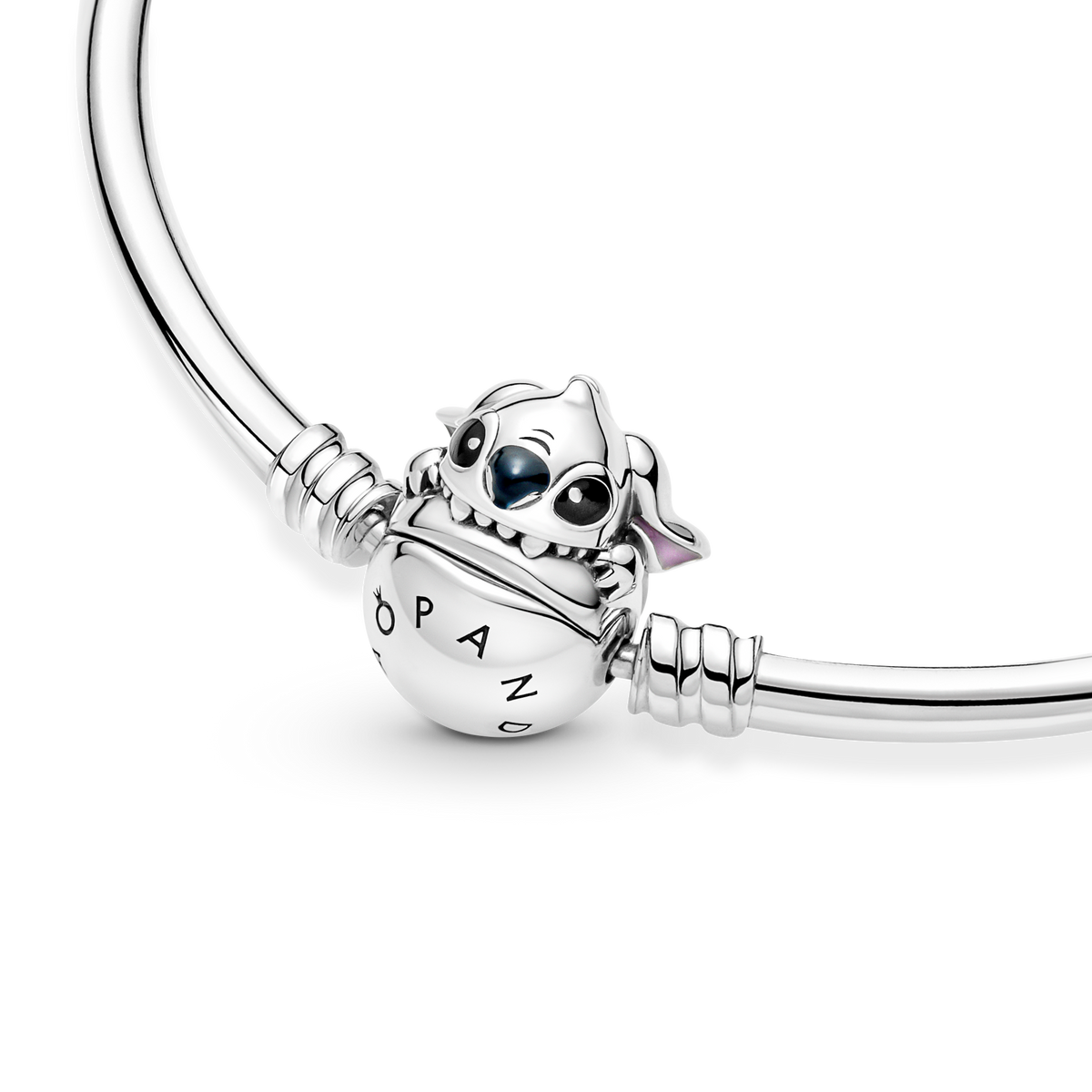 Pandora Moments Disney Stitch Biting Clasp Bangle