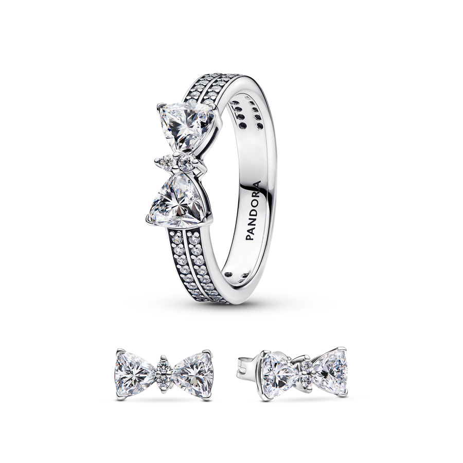 Sparkling Bow Double Row Ring Set